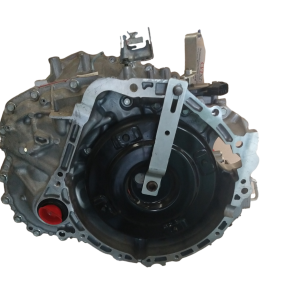 Nissan Pathfinder R52, 2WD, with QR35 engine.